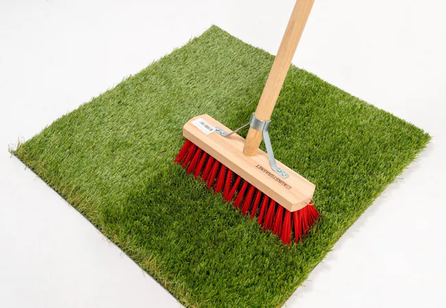 Kunstgras bezem 65 cm breed | Kunstgras Direct Kunstgras bezem 65 cm breed | Kunstgras Direct